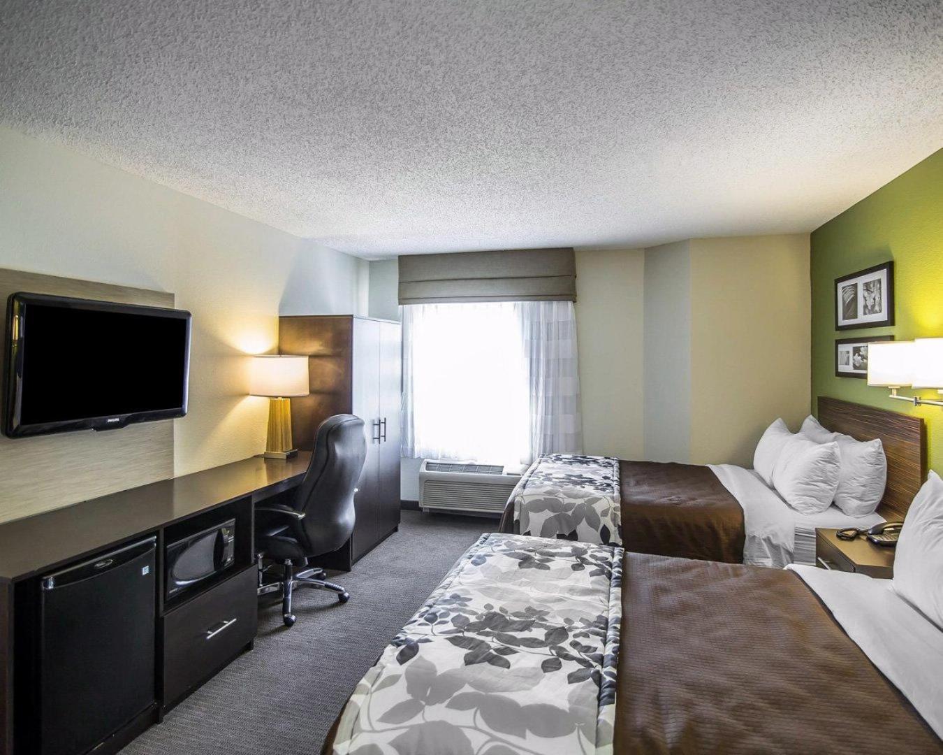 Double Room with Two Double Beds - Non-Smoking