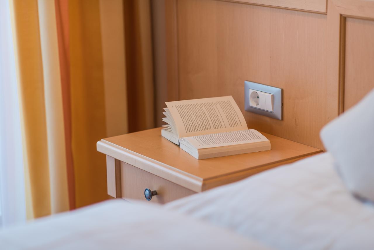 Doppelzimmer mit Balkon