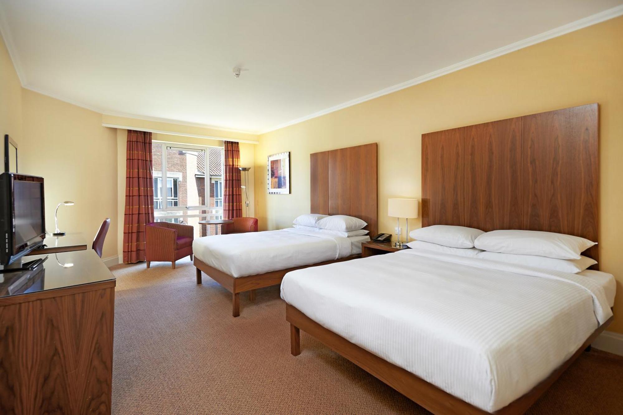 Deluxe Twin Room with Two Double Beds