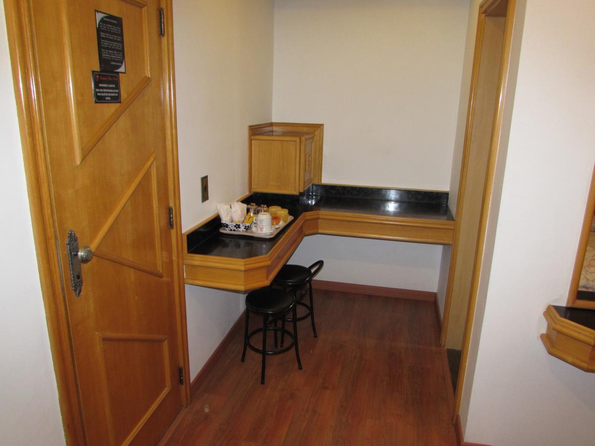 Deluxe Double Room,608795568:JPEG