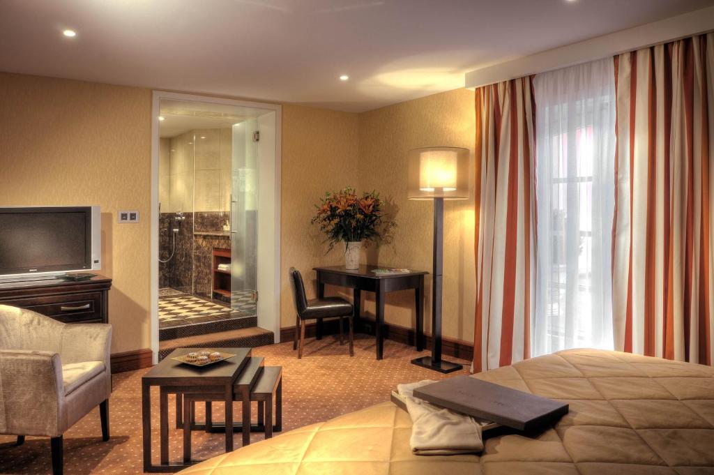 Double Room Spa Access,61128247:JPEG