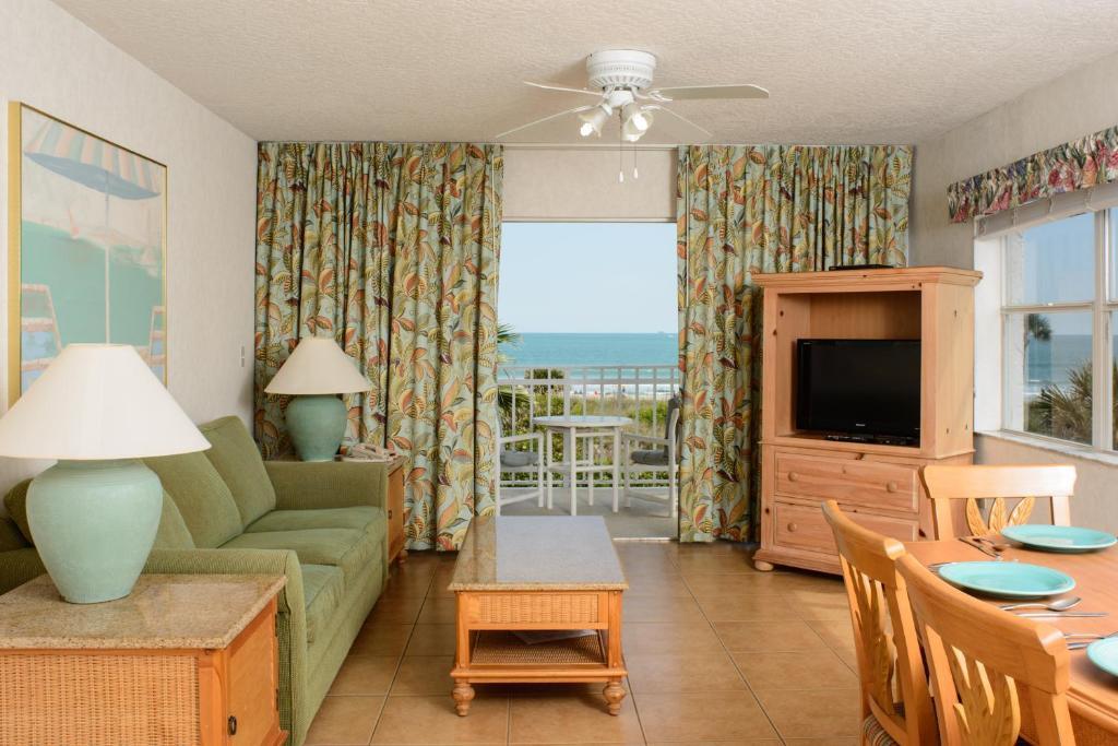 Two-Bedroom Suite
