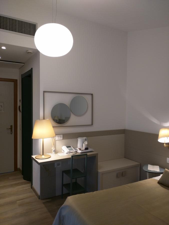 Double or Twin Room with Side Sea View