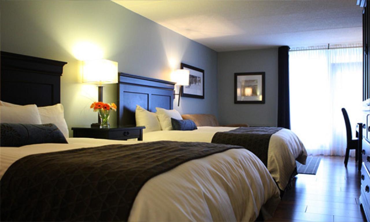 Premier Queen Room with Two Queen Beds