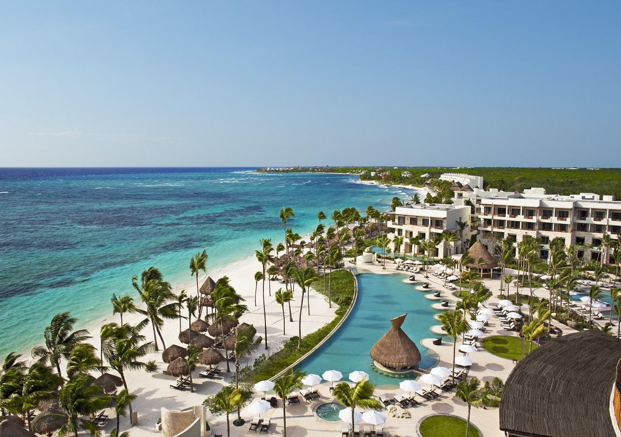 Suite Junior Club Preferred Doble con vistas al mar