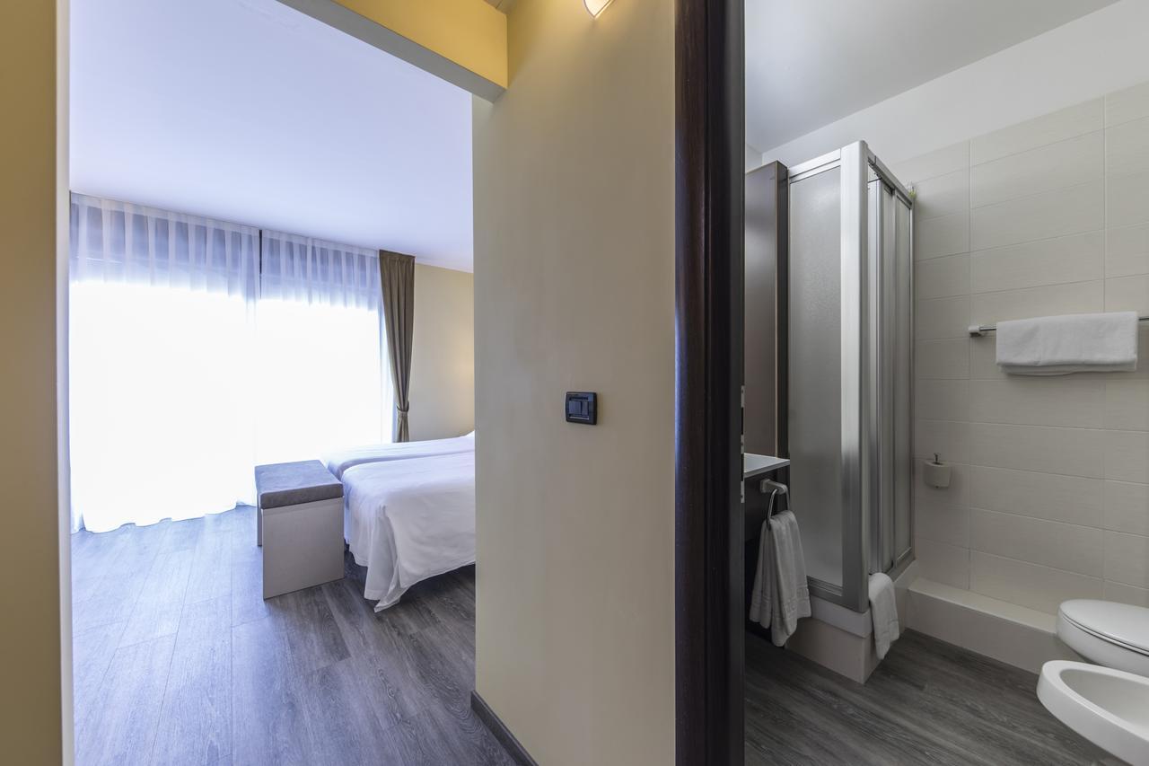 Deluxe Twin Room,632451333:JPEG