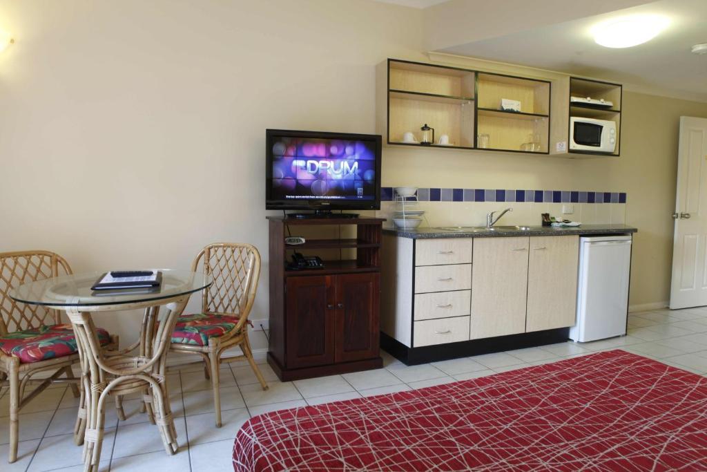 Studio Apartment