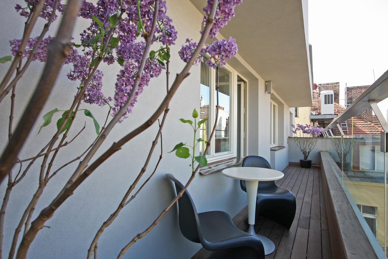 Apartamento con terraza y acceso al salón y al centro de bienestar