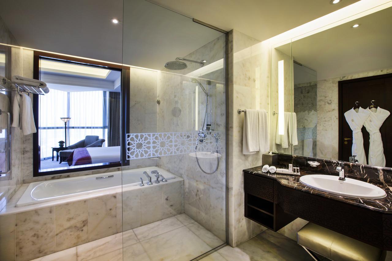 Superior King Room,  Early Check In from 09 am, Late Check Out till 05 pm, 25% Discount on F&B and Laundry, Valid for stays until August 31st 2026
