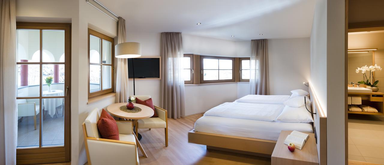 Superior Double Room,653897841:JPEG