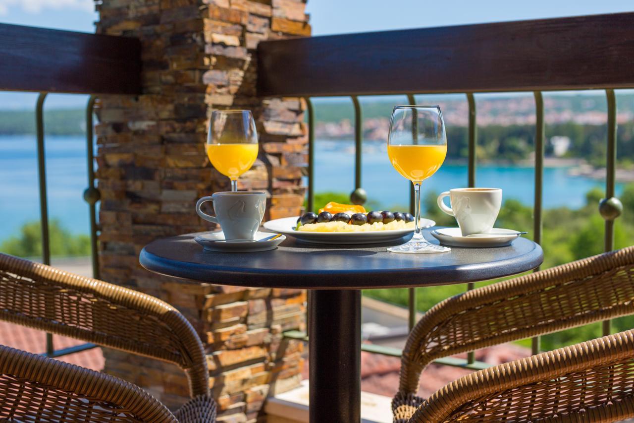 Superior Suite mit Balkon und Meerblick