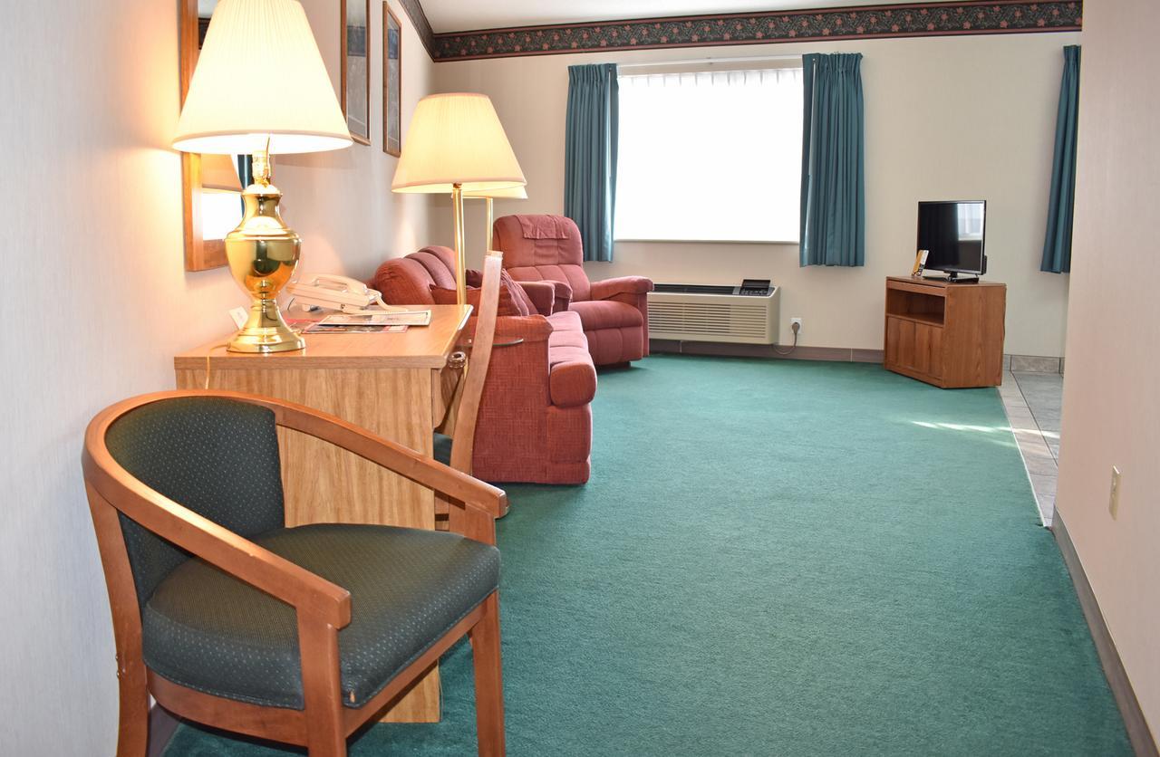 One-Bedroom Suite