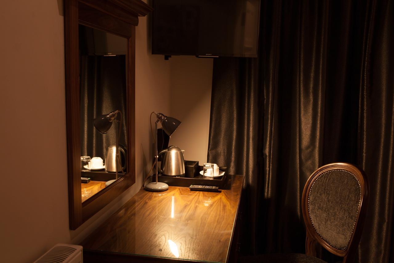 Single Room with Shower