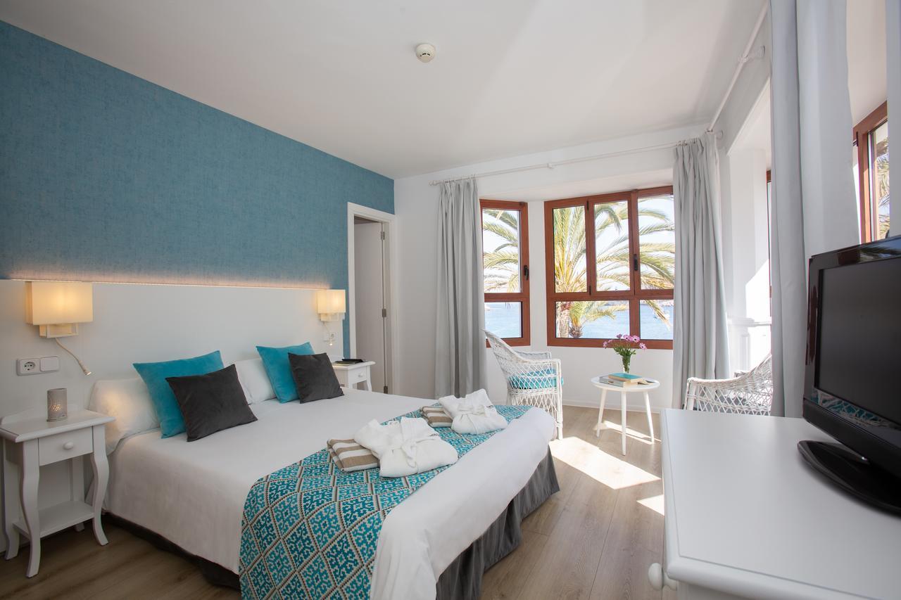 Standard Doppel- oder Zweibettzimmer mit Meerblick