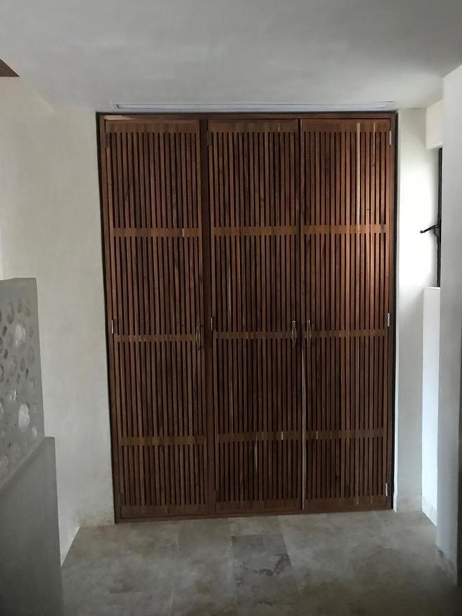 Deluxe Double Room with Side Sea View