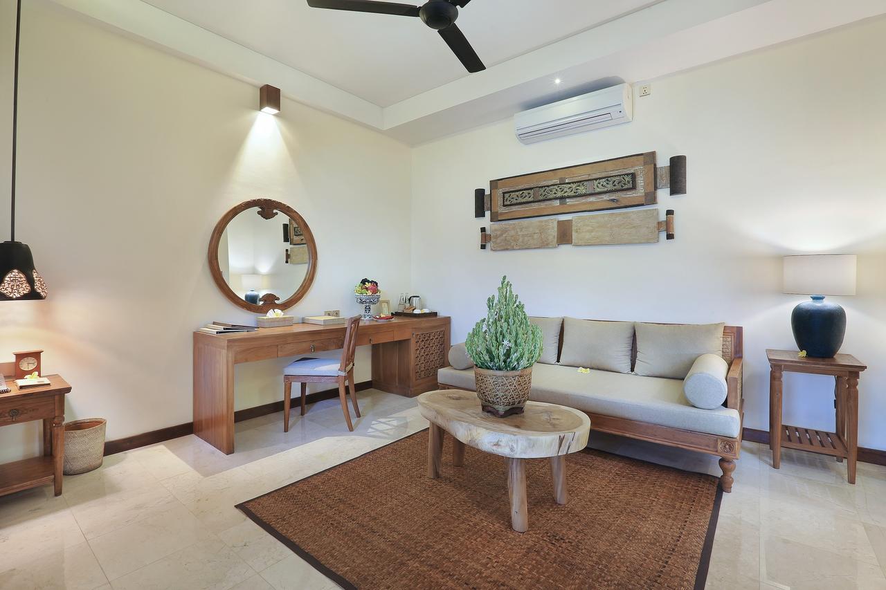 Kayon Jungle Suite,668720499:JPEG