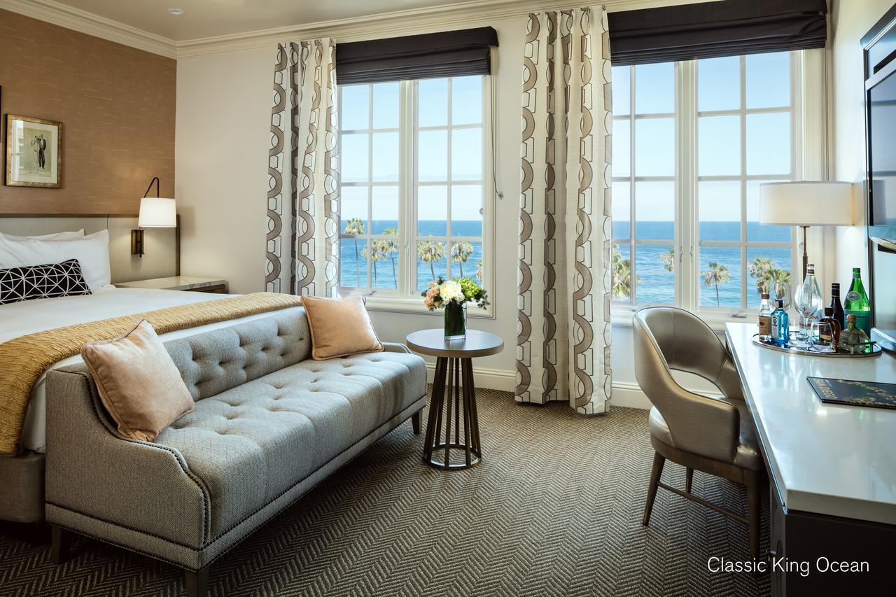 Habitación Doble Clásica con cama grande y vistas al mar