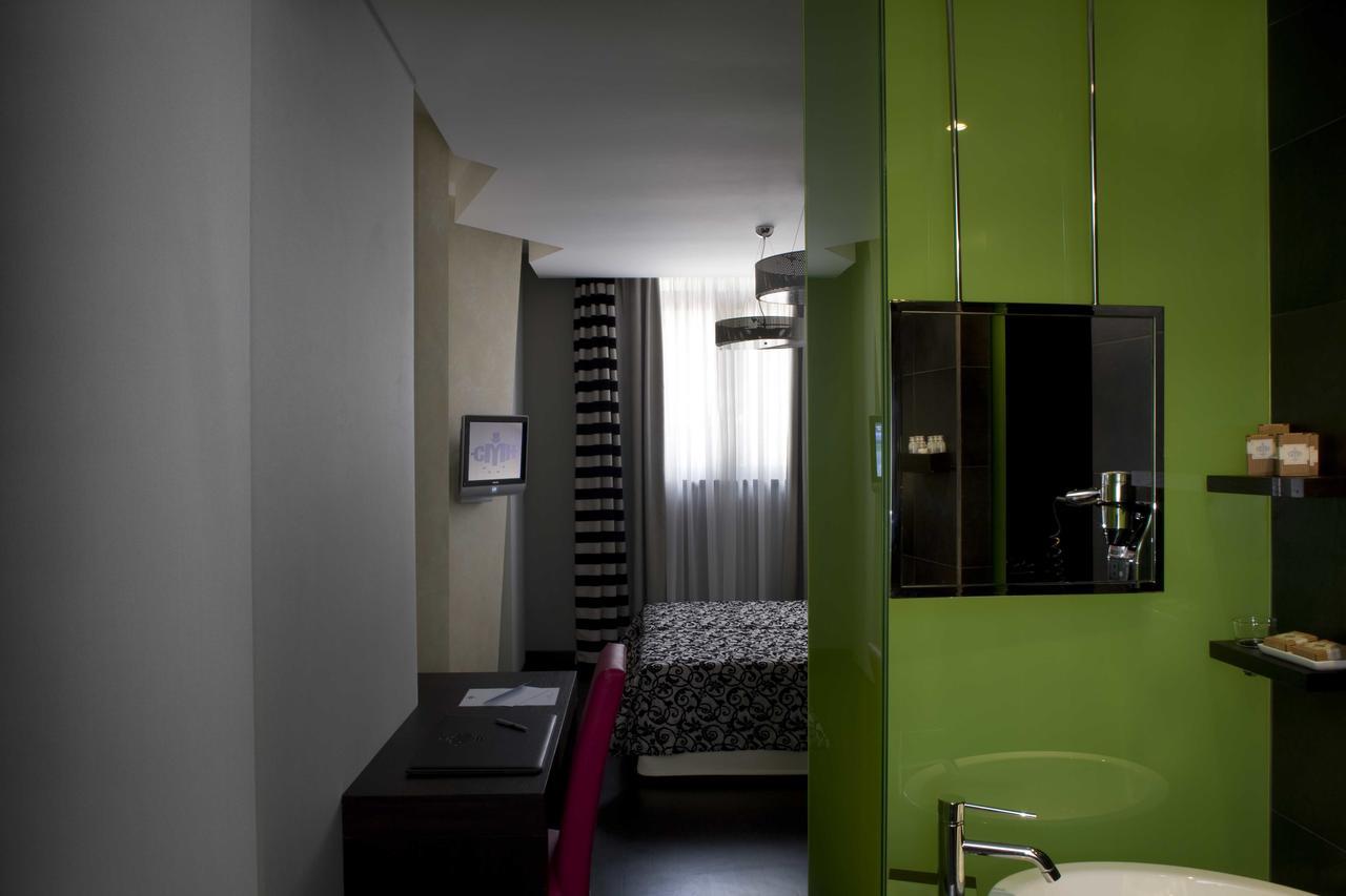 Queen Room with Sofa Bed,1274681521:JPEG