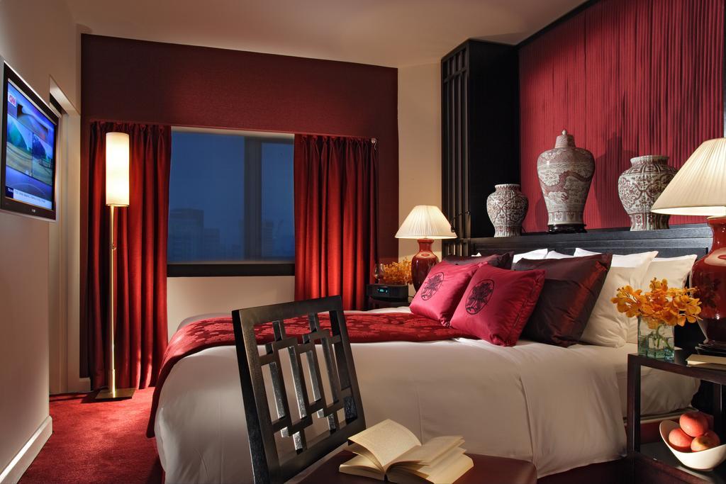 Signature Suite,80268270:JPEG