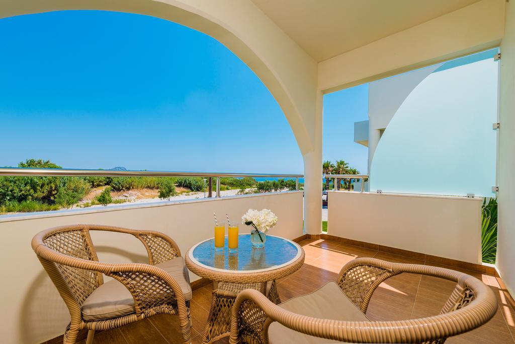 Family Suite with Side Sea View