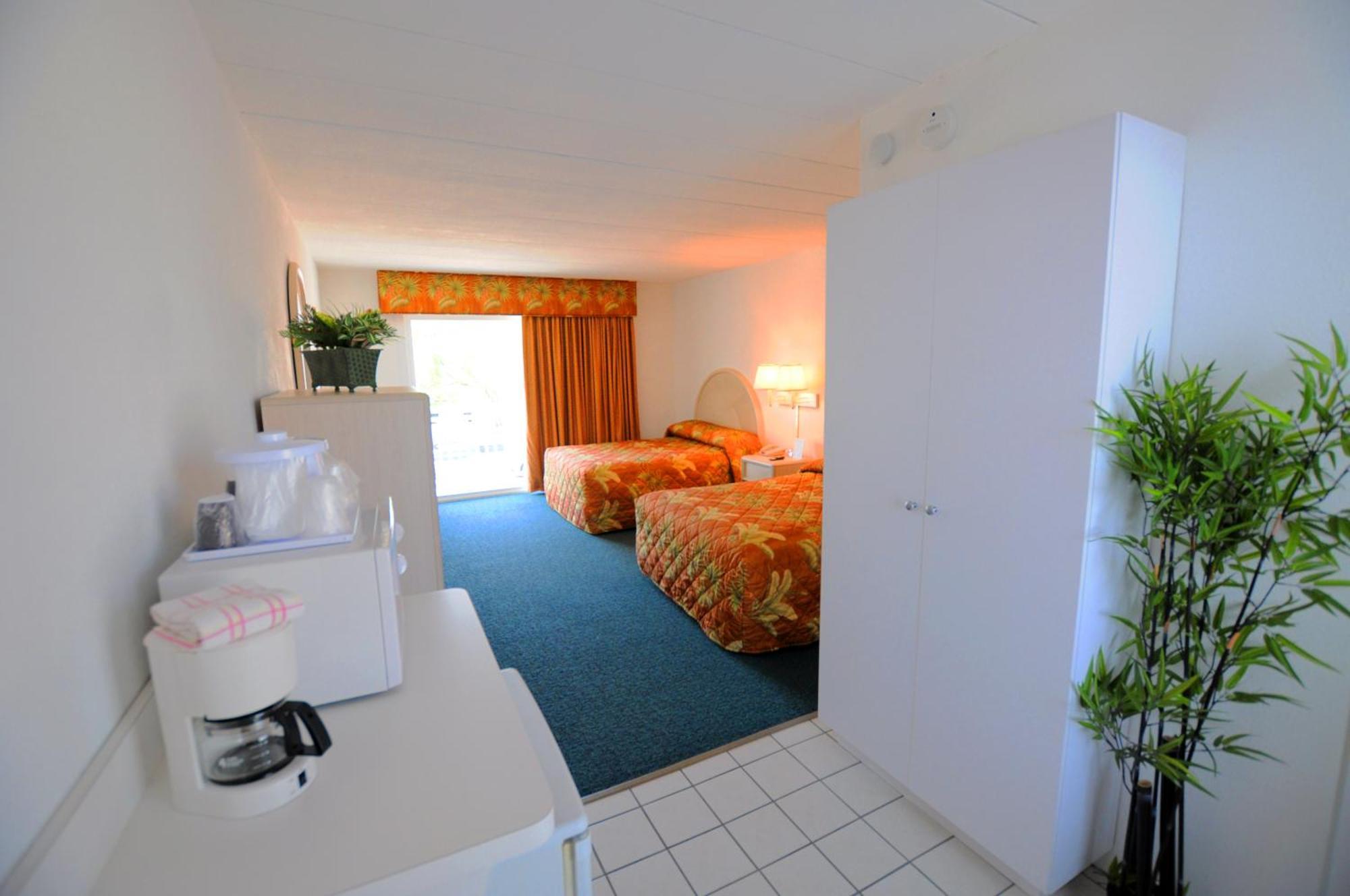 Standard Queen Room with Balcony