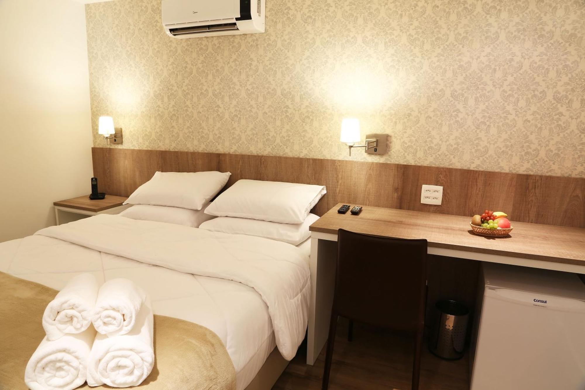 Quarto Standard com Cama Queen-size