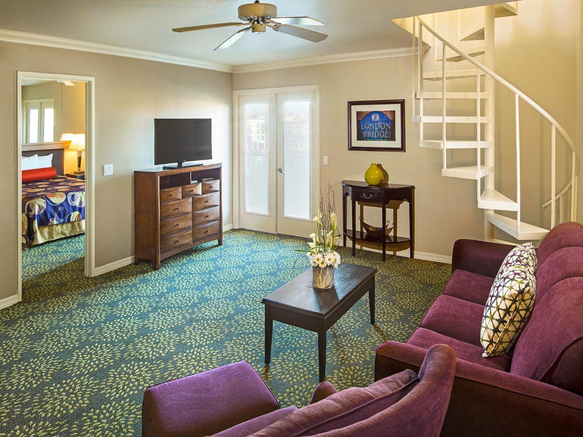 Two-Bedroom Bridge View Deluxe Resort Suite