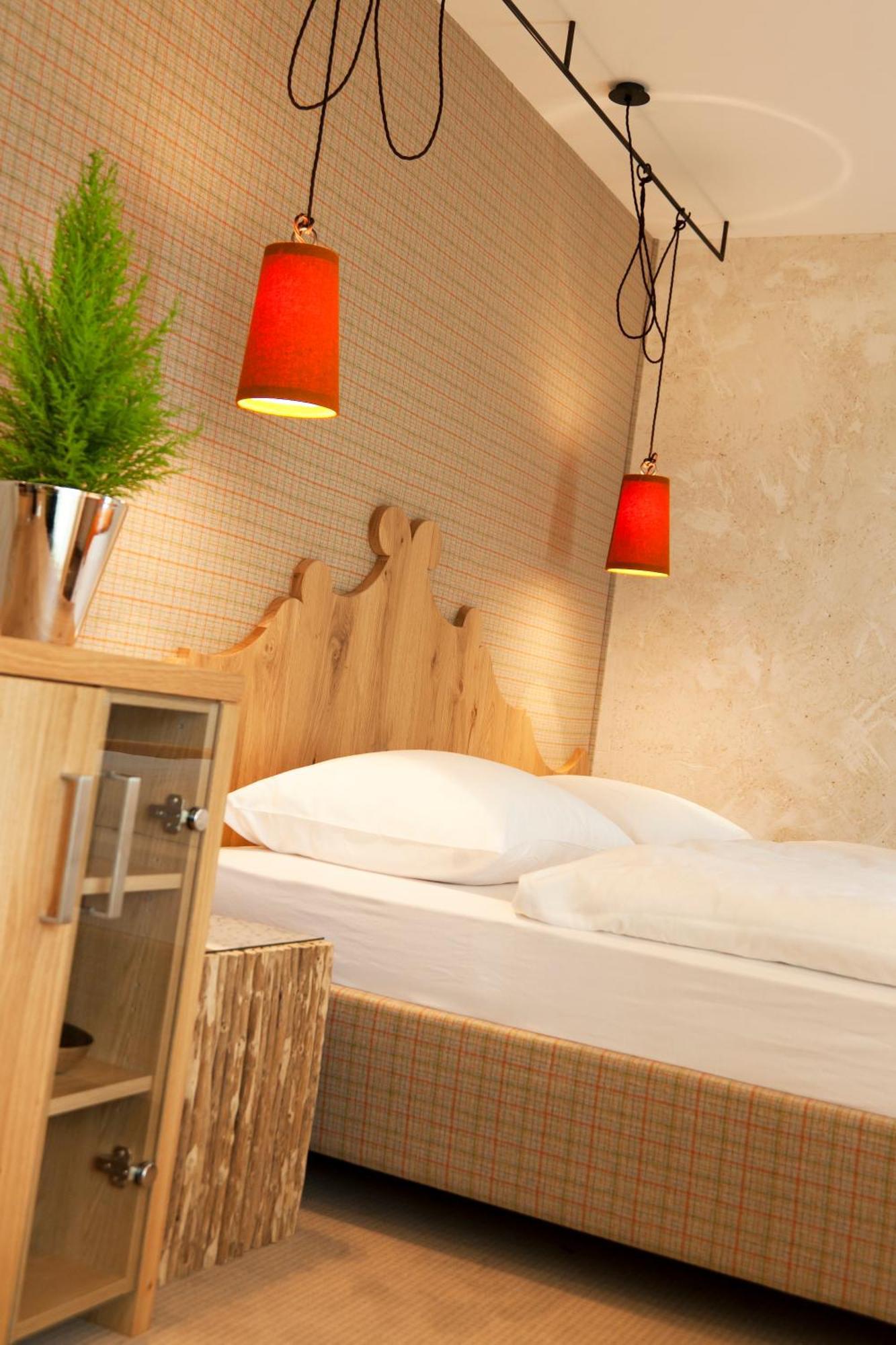 Luxuriöses Zimmer mit Balkon