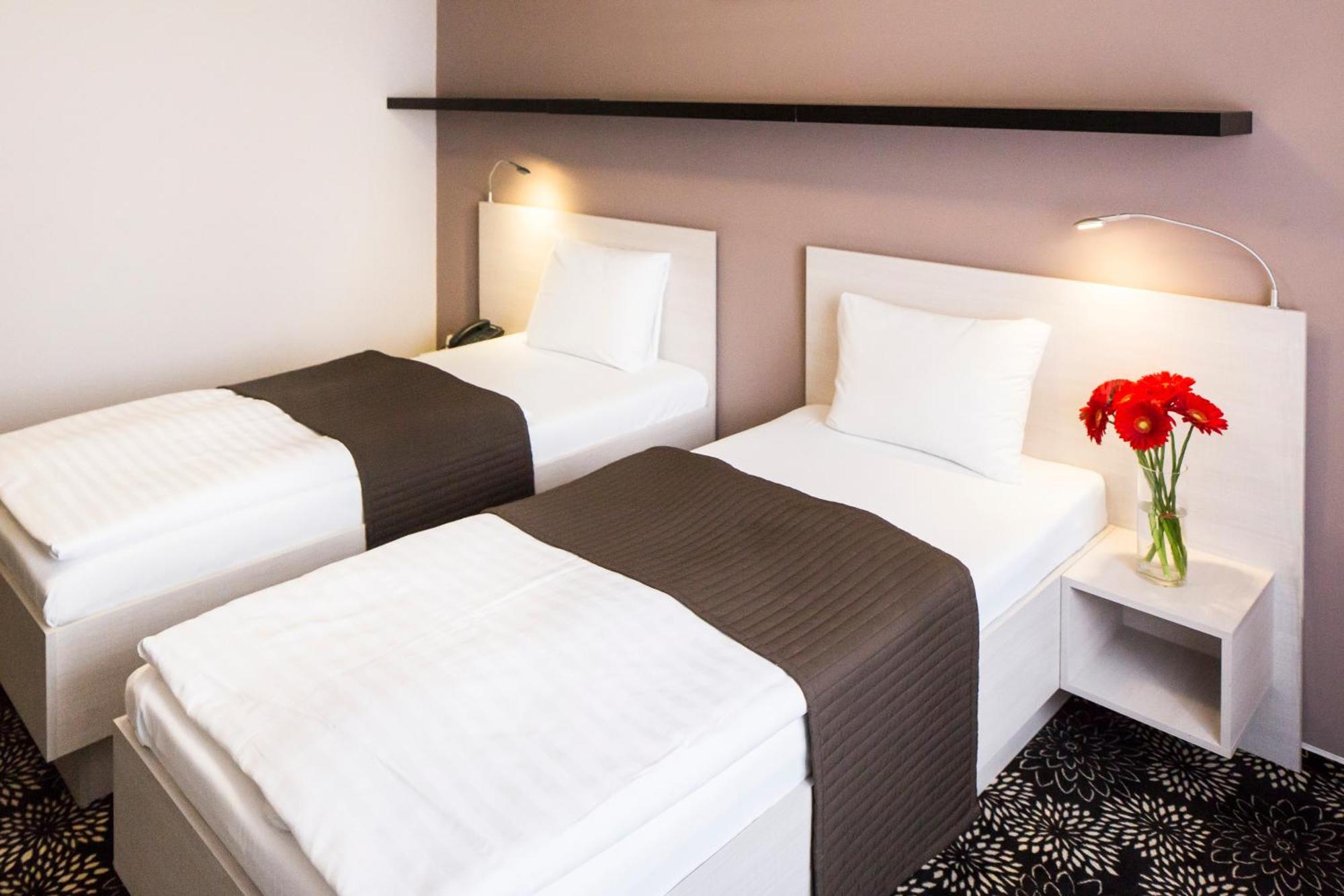 Doppel-/Zweibettzimmer - Nebengebäude