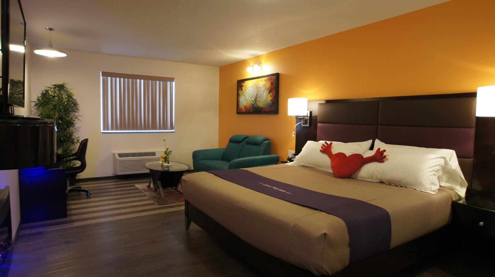 King Suite with Spa Bath