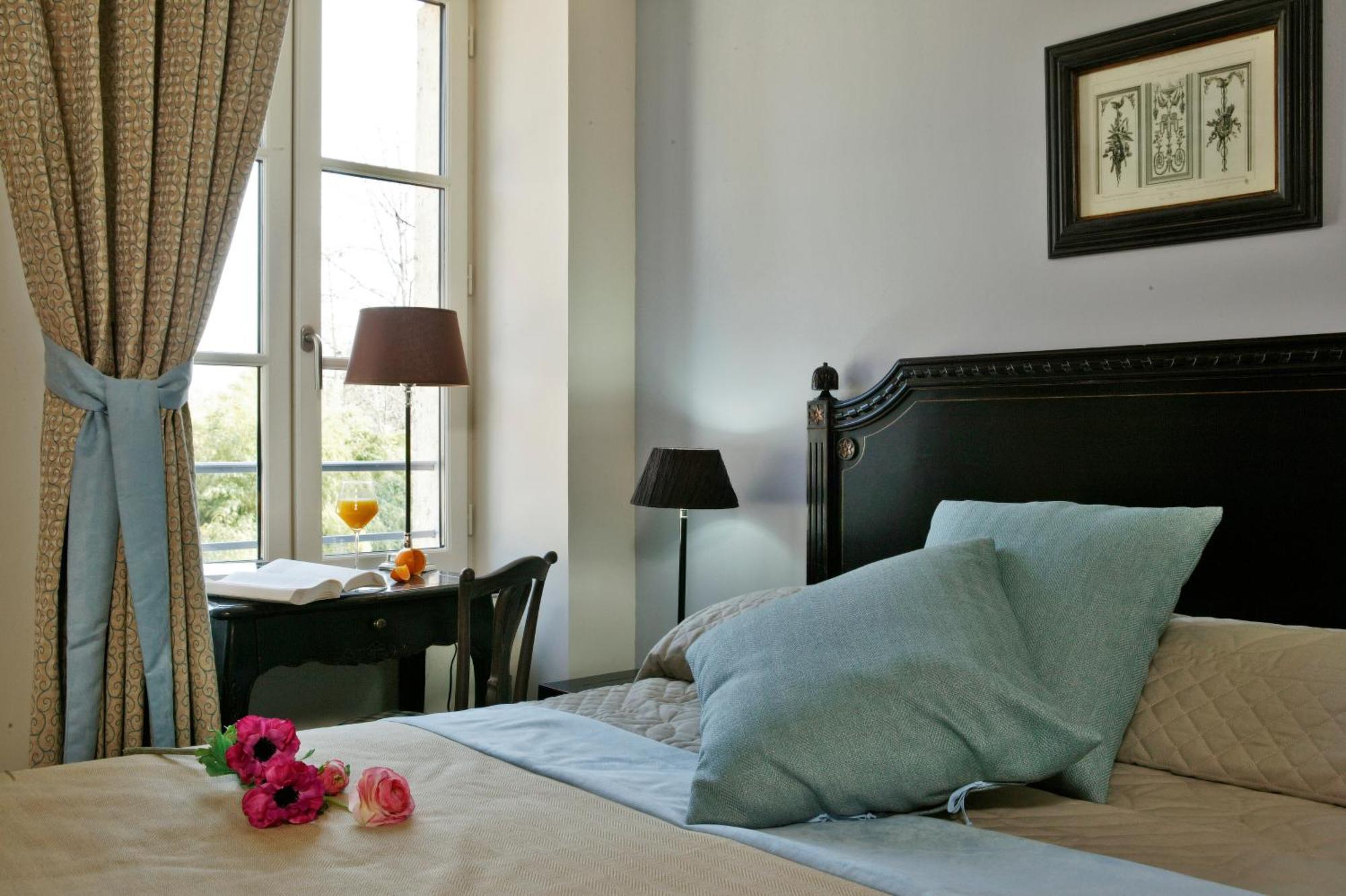Classic Double Room,1584432043:JPEG
