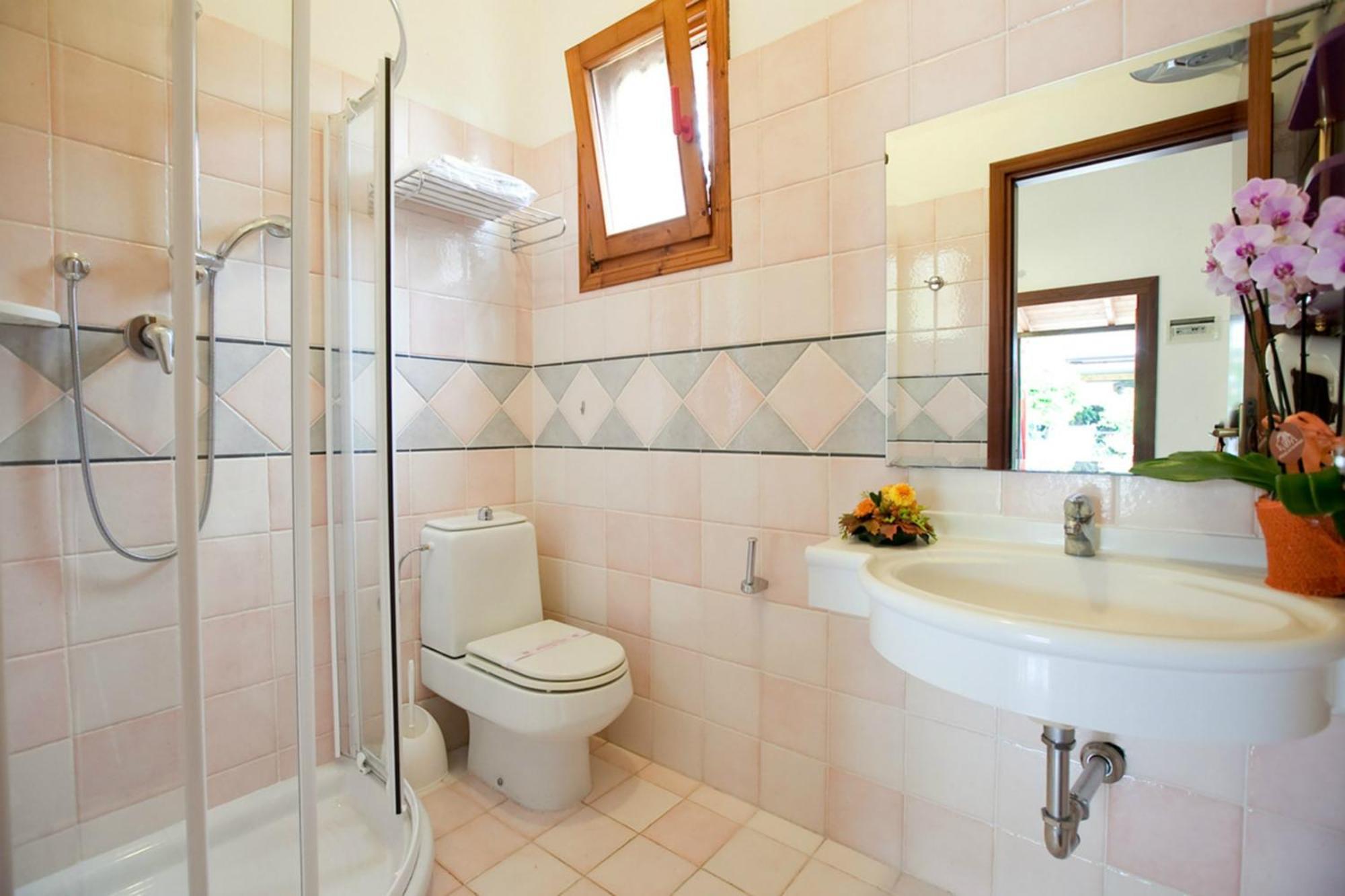 Villa mit 2 Schlafzimmern (4 Erwachsene)