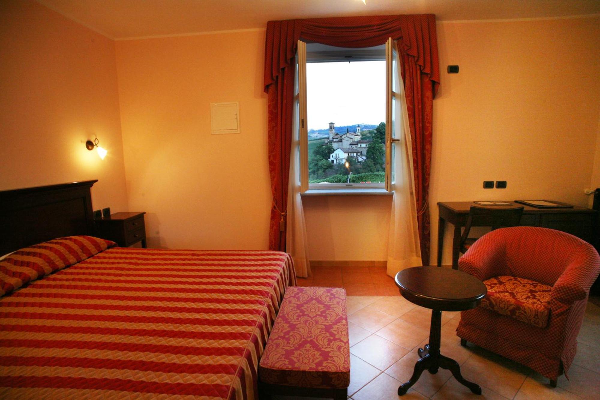 Economy Double or Twin Room