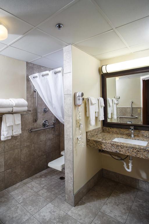 Two-Bedroom Suite - Non-Smoking