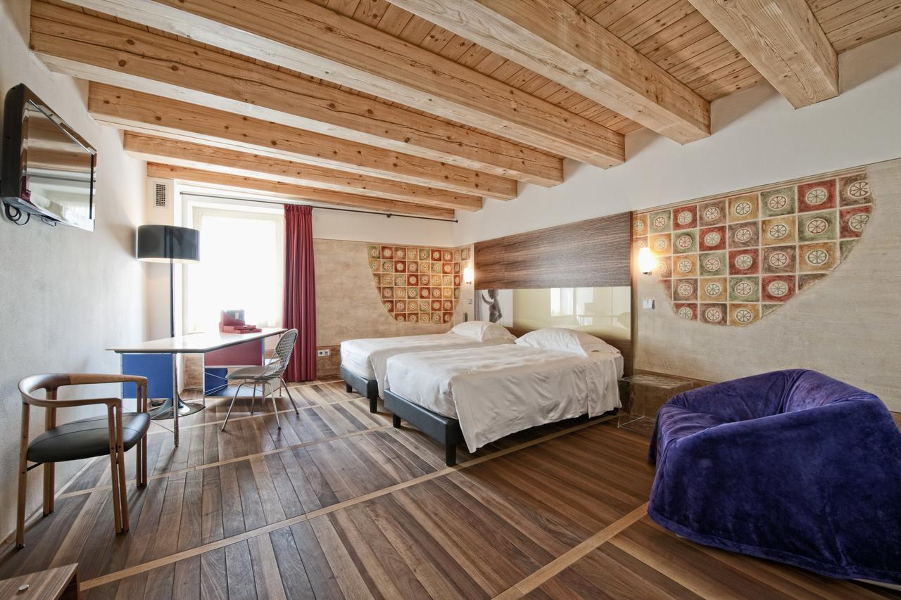 Deluxe Double or Twin Room Spa Access