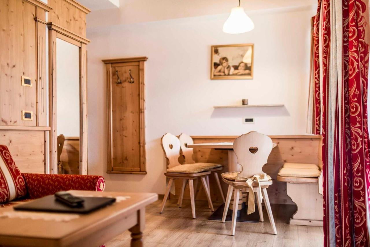 Appartamento con 1 Camera da Letto, Balcone e Vista Montagna