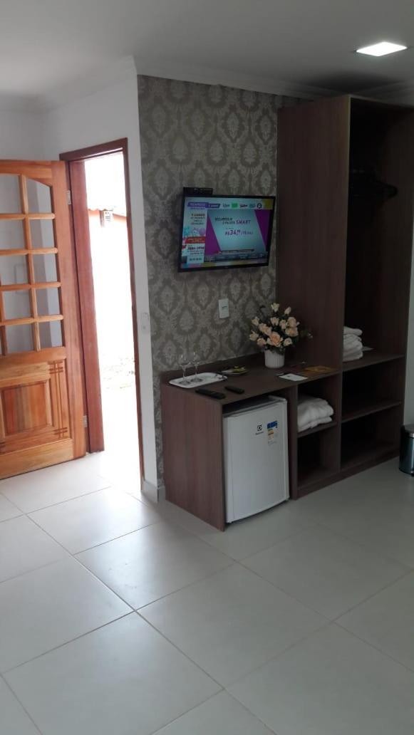 Quarto Duplo com Banheira de Hidromassagem