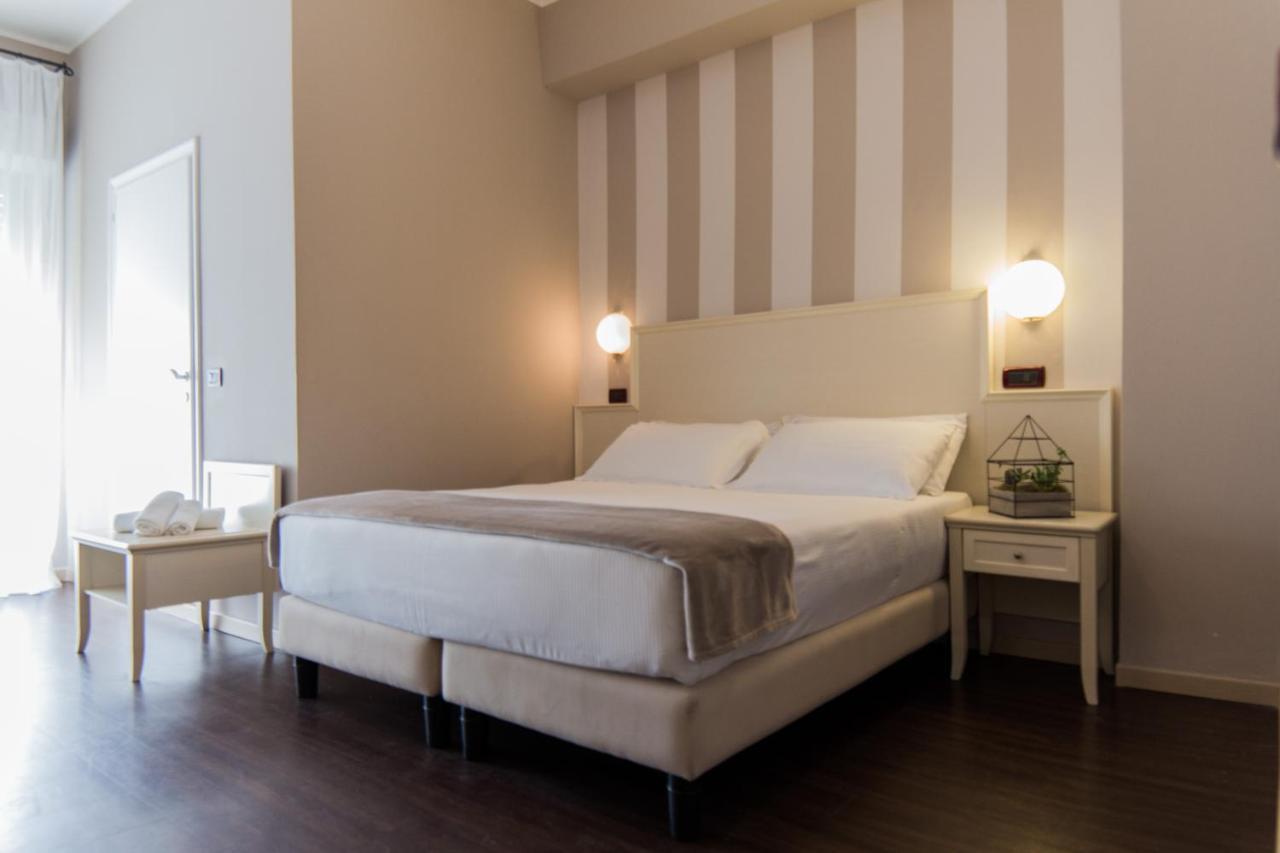 Doppelzimmer mit Balkon