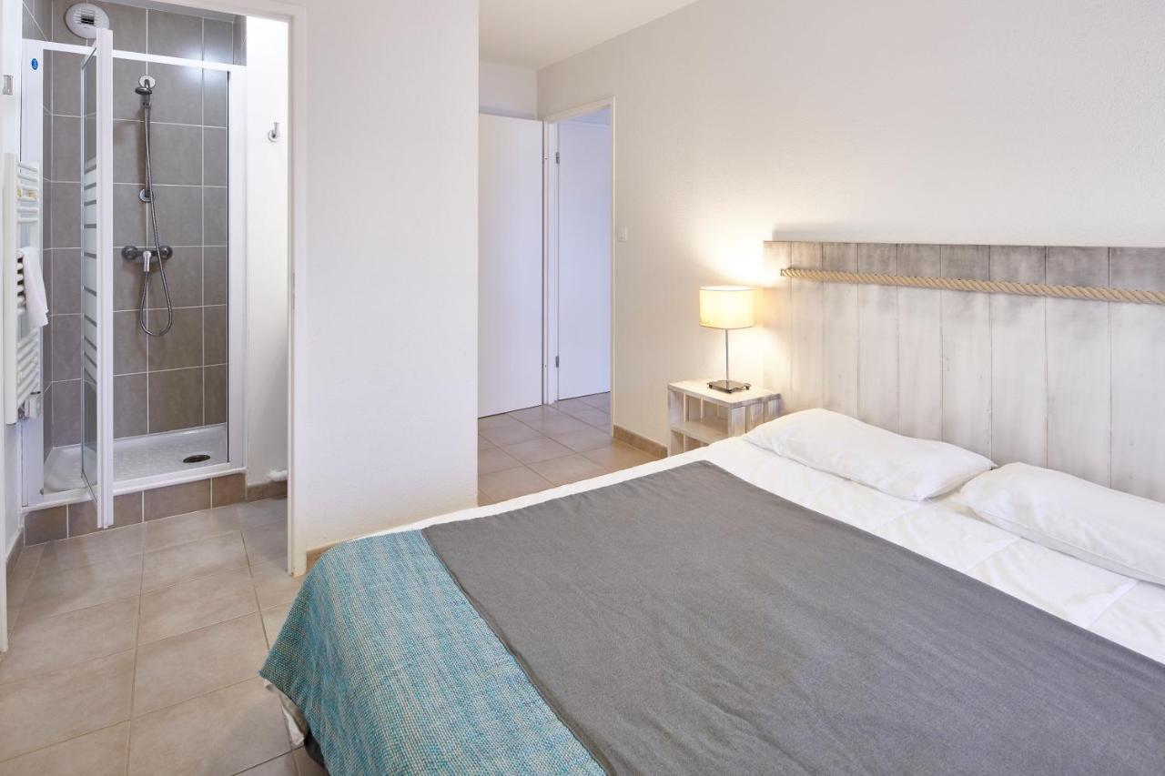 Family Two-Bedroom Apartment,738977935:JPEG