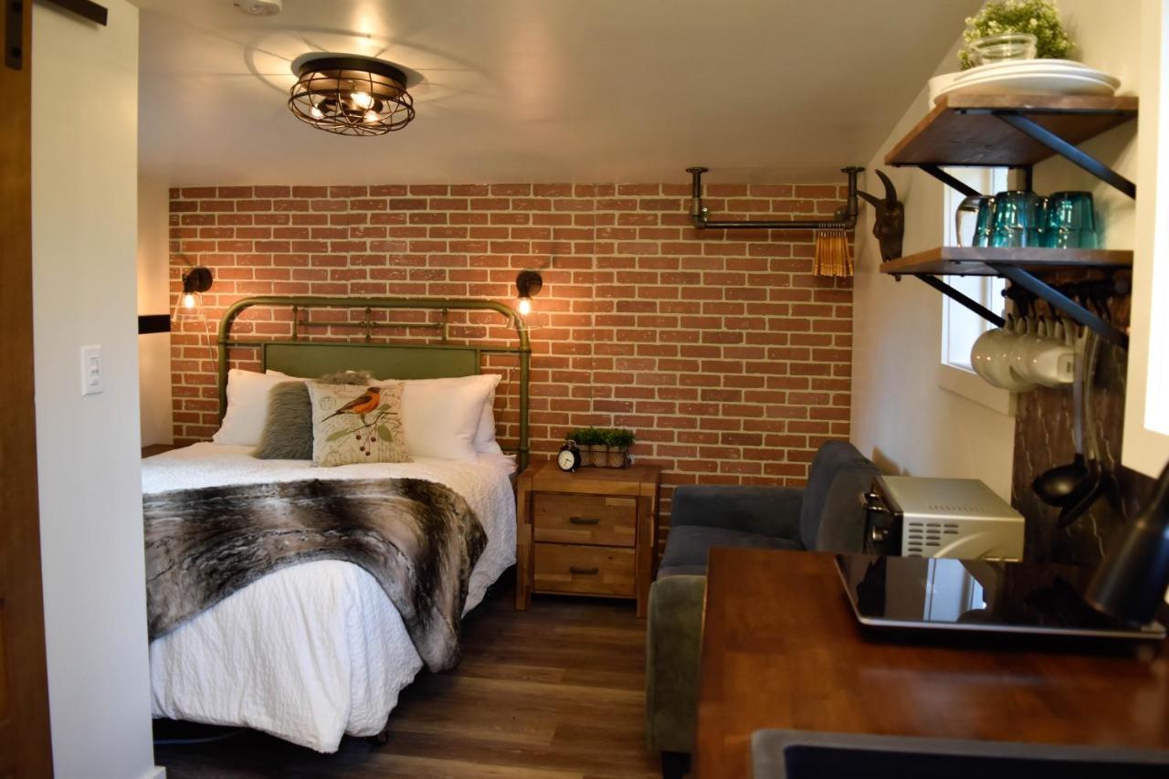 Studio Cottage