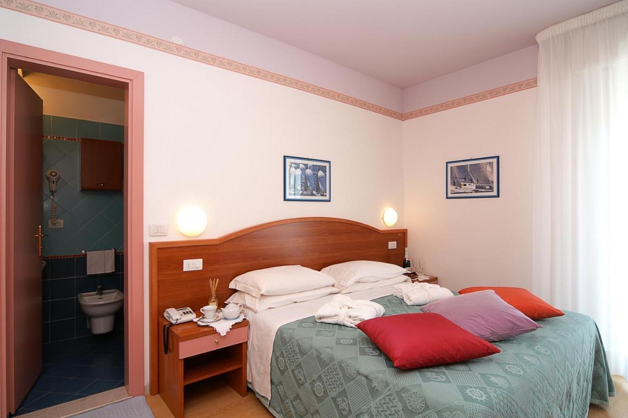 Double Room,909315472:JPEG