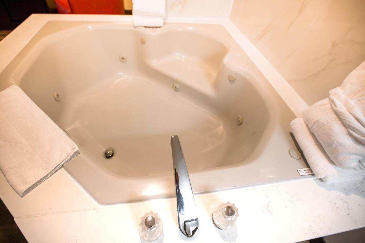 King Room with Spa Bath Disability Access