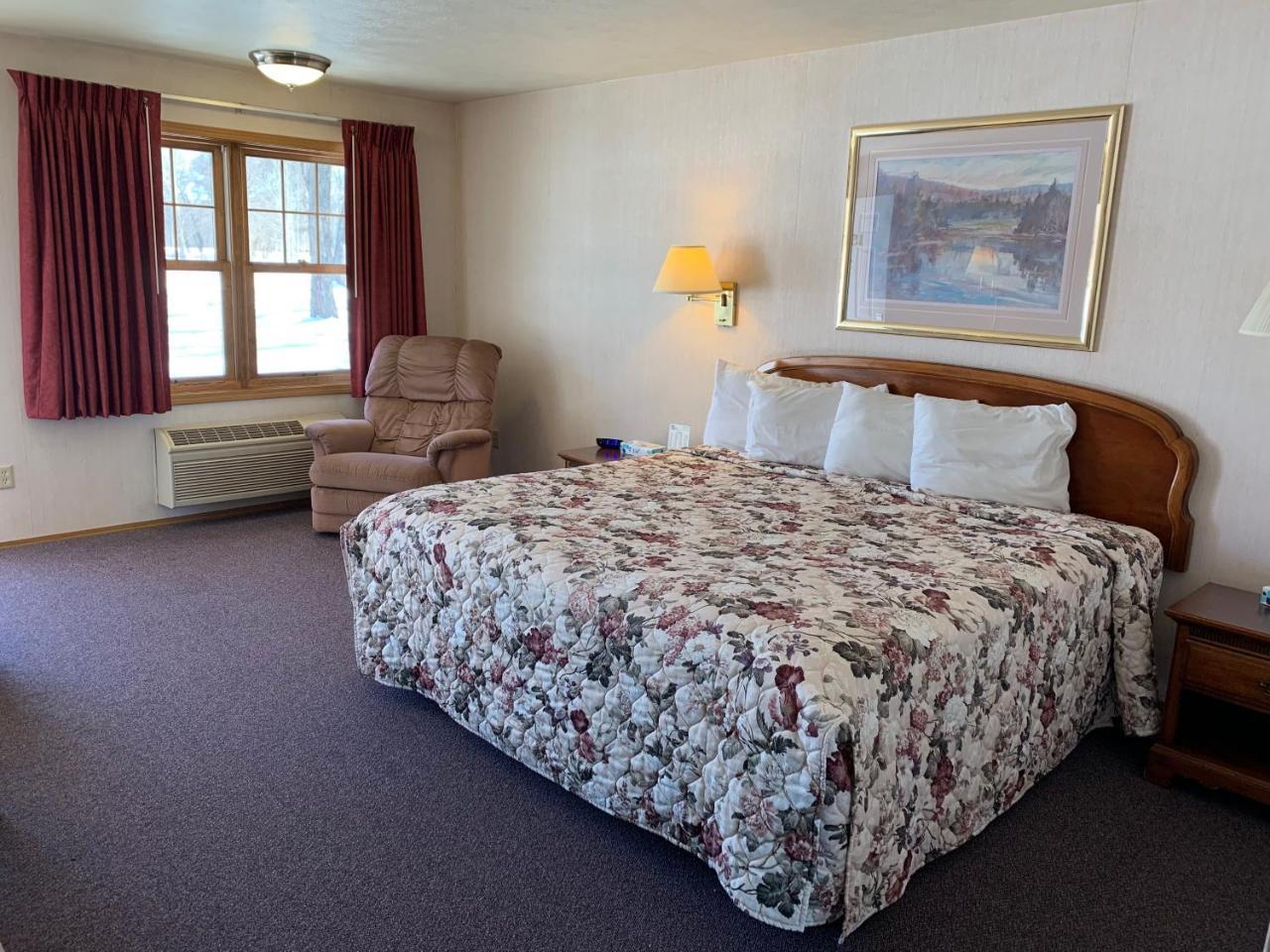 King Room - Pet Friendly