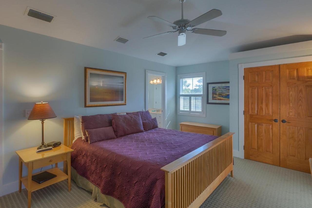 King Suite with Balcony