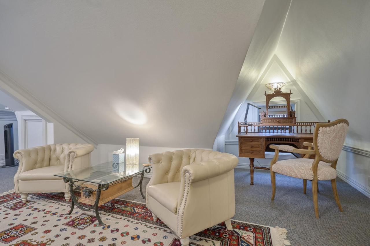 Fairy Tale Tower Suite