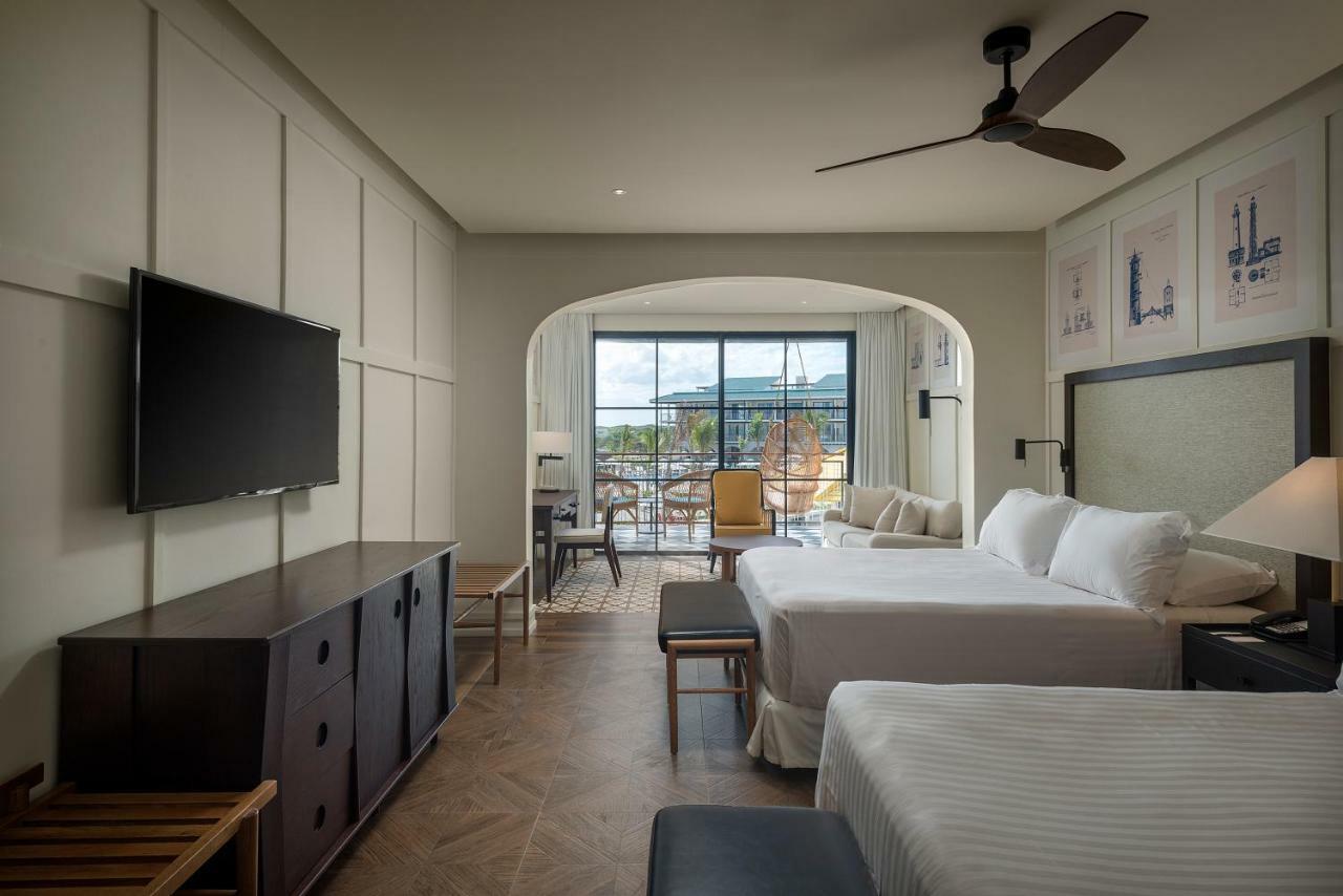 Junior Suite Pool View