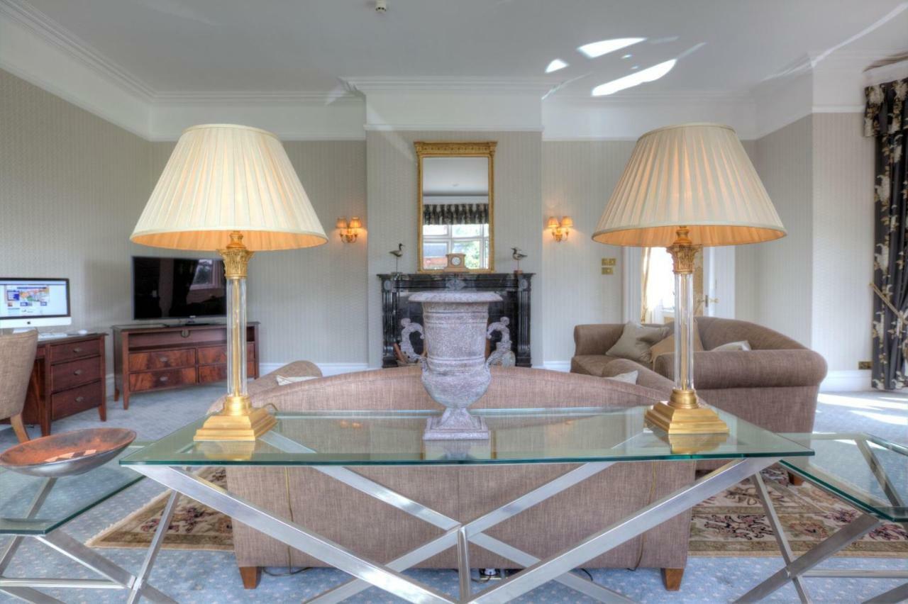 Deluxe King Suite with Four Poster Bed