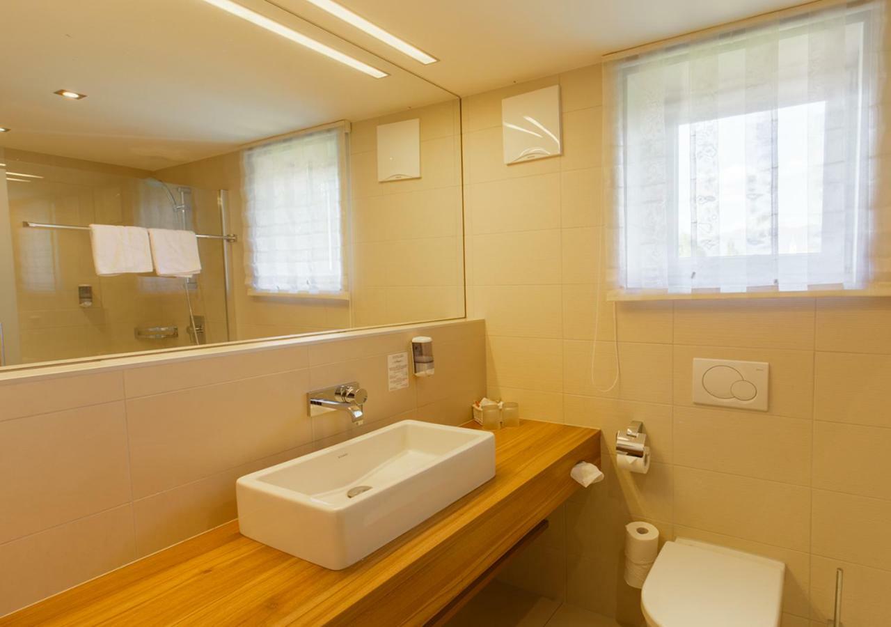 Double Room,800013912:JPEG