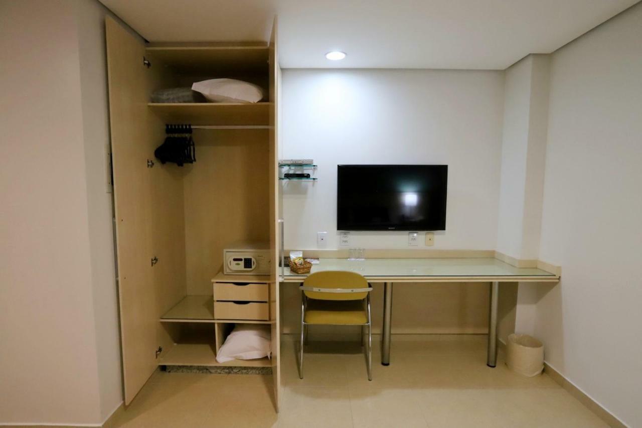 Suíte com Banheira de Hidromassagem