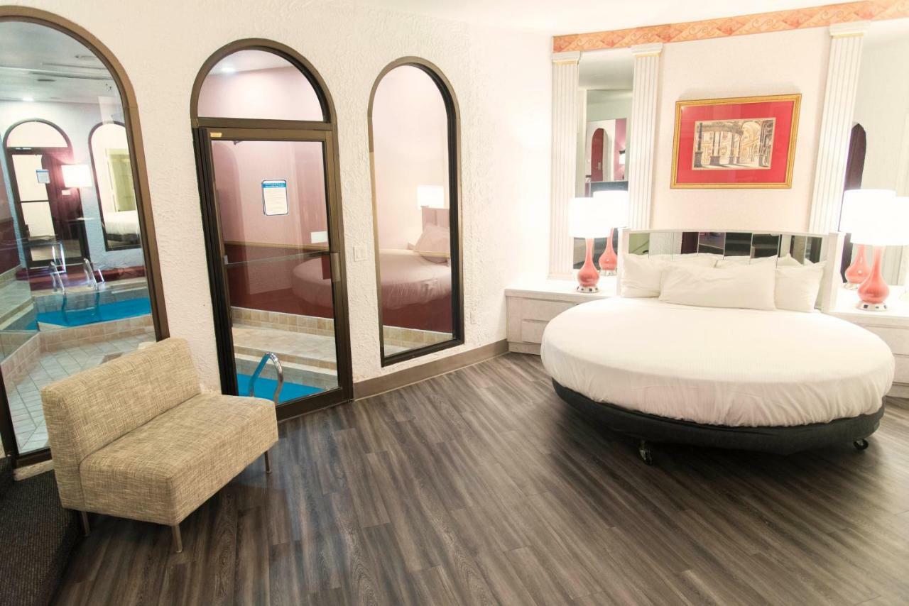 Garden of Eden Apple Suite